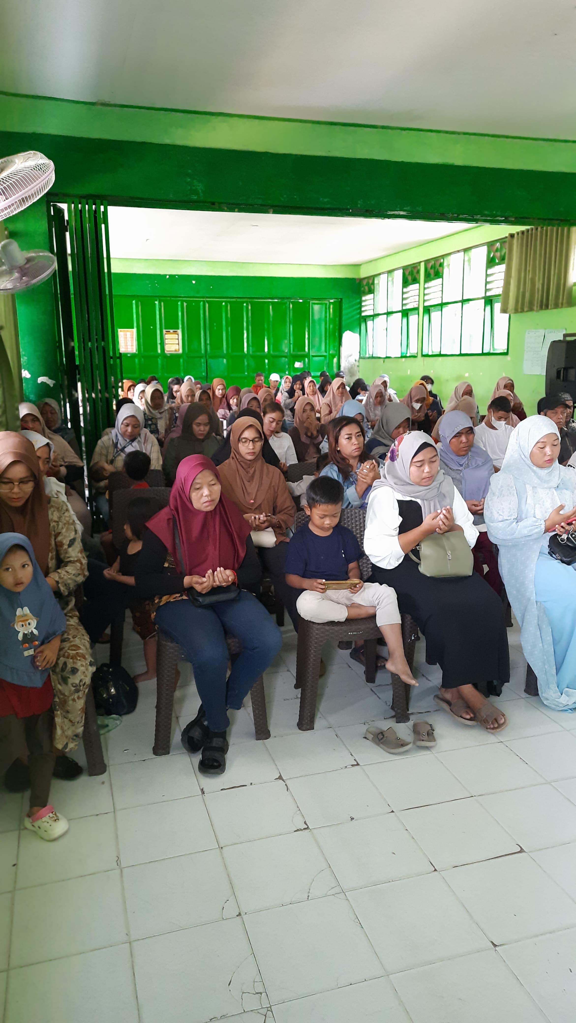 SMPN 2 Ngancar Wujudkan Sinergi Orang Tua dan Sekolah melalui Parenting Inspiratif SMPN 2 Ngancar Wujudkan Sinergi Orang Tua dan Sekolah melalui Parenting Inspiratif